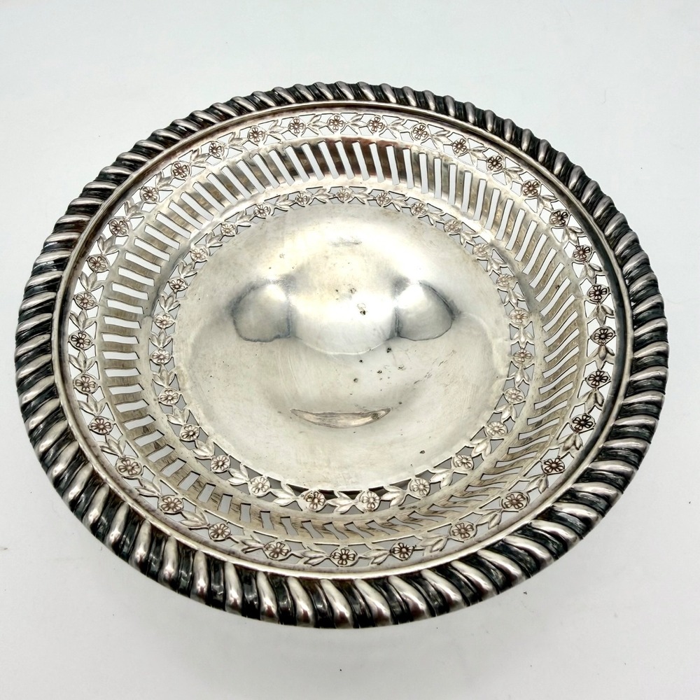 Birks Regency Plate EP-NS Silverplate Reticulated Footed Bon Bon Bowl Dish 6"